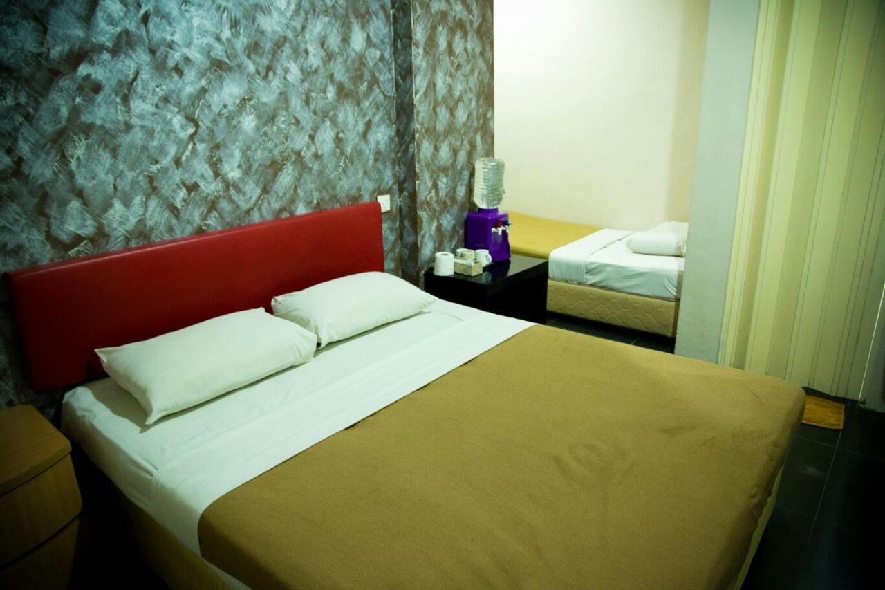 Golden Leaf Boutique Hotel Джохор-Бару Экстерьер фото